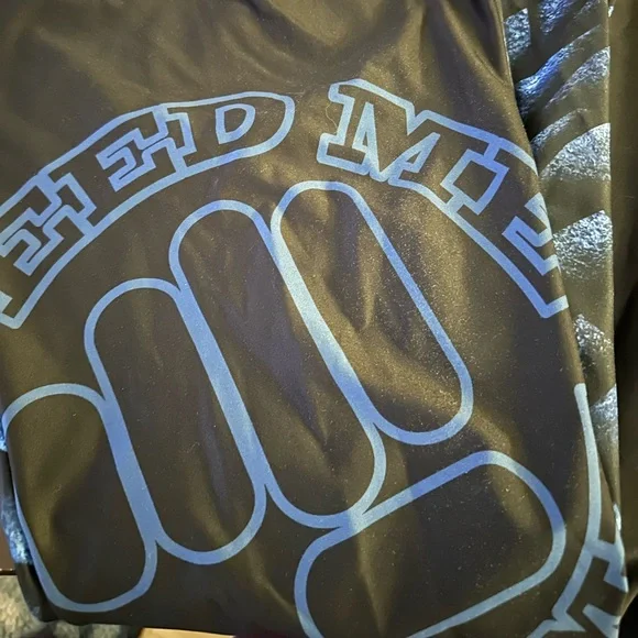 Feed Me Fight Me Dragon Scale leggings Med - Picture 2 of 5